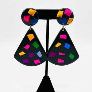Art Deco 70's 80's Oversize Lucite Triangular Dangle Earrings Black Multicolore